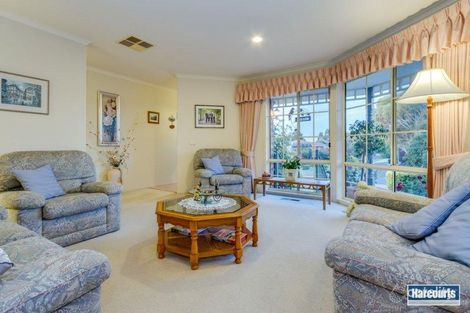 Property photo of 27 Whipbird Court Rowville VIC 3178