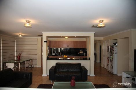 Property photo of 23 University Drive Taylors Hill VIC 3037