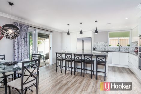Property photo of 10 Kirsty Crescent Hassall Grove NSW 2761