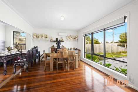 Property photo of 17 Glendale Road Springvale VIC 3171