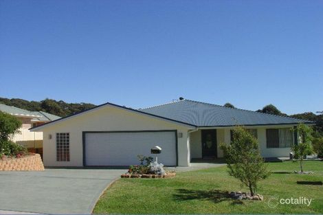 Property photo of 8 Everett Court Mollymook Beach NSW 2539