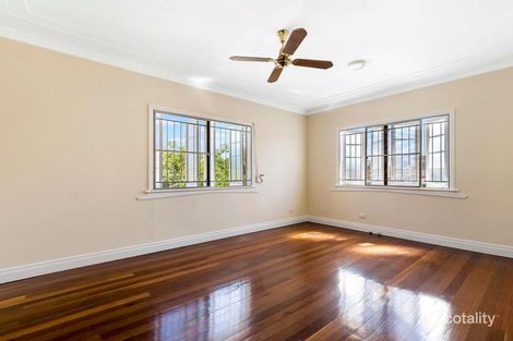 Property photo of 42 Buruda Street Chermside QLD 4032
