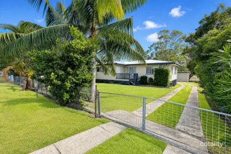 3 Shirley St, Moura, QLD 4718