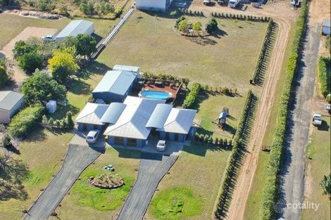 24 Edgewood Dr, Emerald, QLD 4720