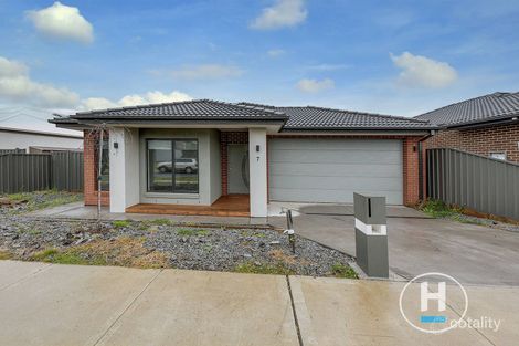 Property photo of 7 Directions Drive Greenvale VIC 3059