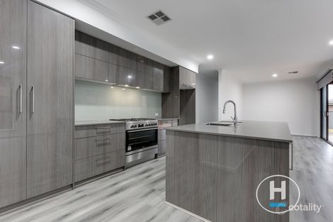 Property photo of 7 Directions Drive Greenvale VIC 3059