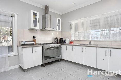 Property photo of 23 Diplomat Drive Thomastown VIC 3074