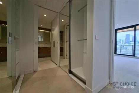 Property photo of 907/2 Glenti Place Docklands VIC 3008