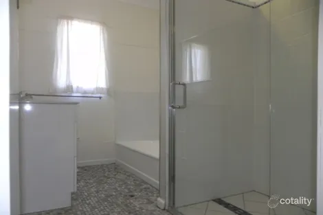 Property photo of 22 Leah Avenue Salisbury QLD 4107