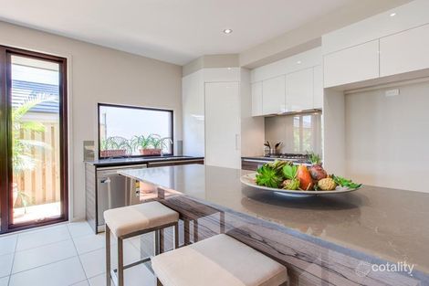 Property photo of 21 Grevillea Crescent Maudsland QLD 4210