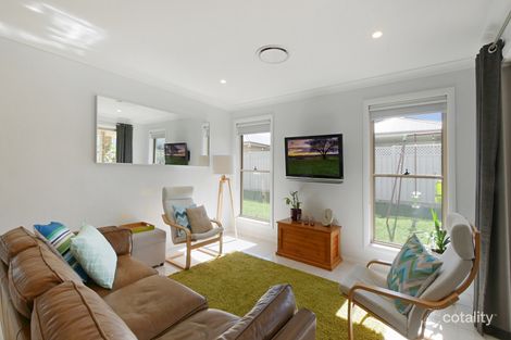 Property photo of 18 Lilydale Terrace Dubbo NSW 2830