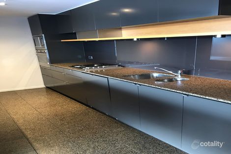 92/55 Victoria Harbour Prom, Docklands, VIC 3008