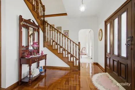 Property photo of 31 Varney Crescent Traralgon East VIC 3844