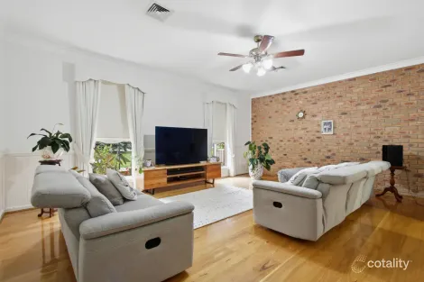 Property photo of 31 Varney Crescent Traralgon East VIC 3844