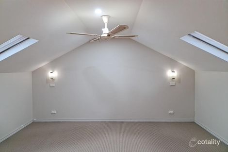 Property photo of 12 Astley Wynd Lynbrook VIC 3975