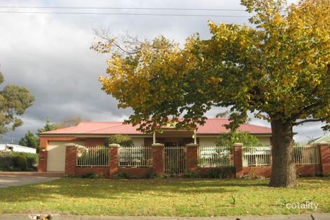 2/18 Harker St, Sunbury, VIC 3429