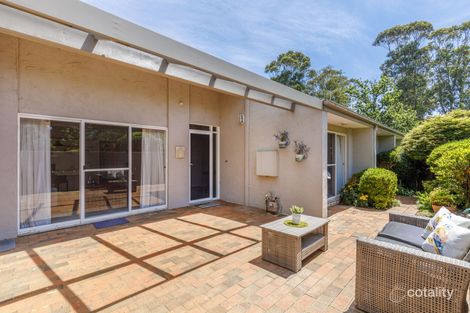 Property photo of 2 Strahan Row Yarralumla ACT 2600