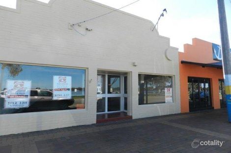 9 Esplanade, Paynesville, VIC 3880