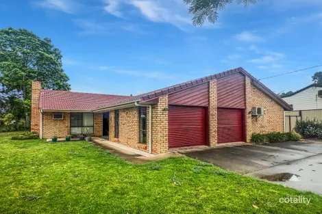 95 Moore St, Kingaroy, QLD 4610