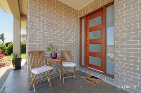 Property photo of 18 Lilydale Terrace Dubbo NSW 2830