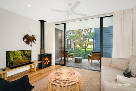 Property photo of 12/30 Staples Street Shoalhaven Heads NSW 2535