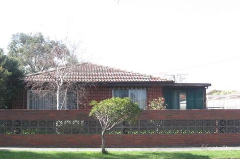 Property photo of 27 Cosier Drive Noble Park VIC 3174