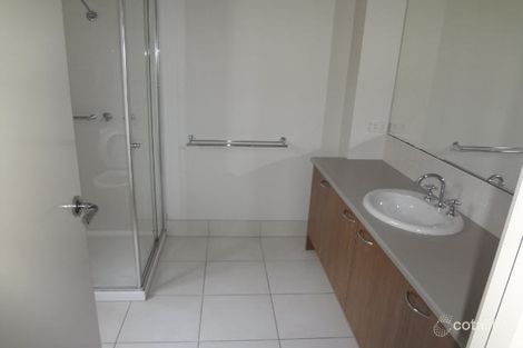 Property photo of 5 Marlin Crescent Point Cook VIC 3030