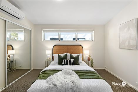 Property photo of 72 Canopus Street Coorparoo QLD 4151