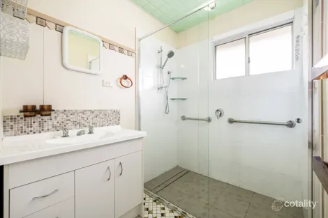 Property photo of 17 Kappella Street Kippa-Ring QLD 4021
