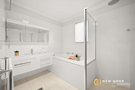 Property photo of 157 Oodgeroo Avenue Franklin ACT 2913