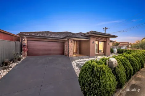 Property photo of 12 Troups Road Rockbank VIC 3335