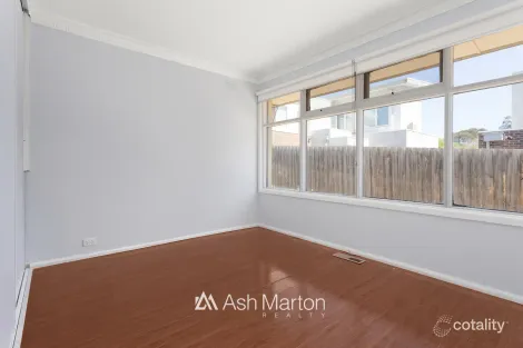 Property photo of 40 Heatherhill Road Frankston VIC 3199