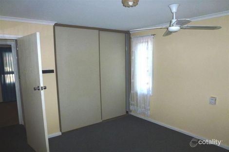 Property photo of 35 Linger Crescent Elizabeth Downs SA 5113