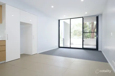 Property photo of 2/8 Saunders Close Macquarie Park NSW 2113