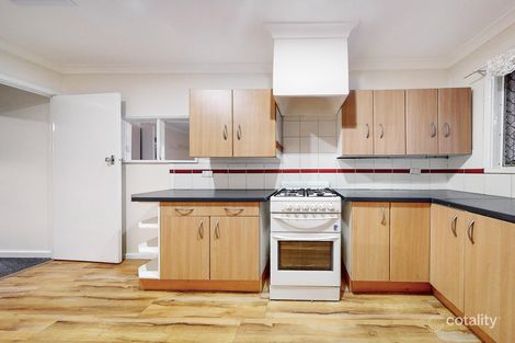 Property photo of 3 Ravenscroft Way Kelmscott WA 6111