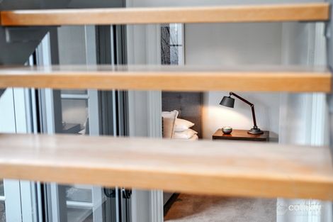 Property photo of 2/111-113 Summers Street Perth WA 6000