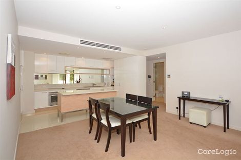 Property photo of 307/468 Esplanade Torquay QLD 4655