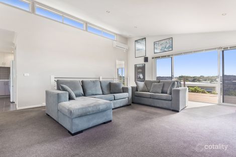 Property photo of 19 Springbank Circuit Torquay VIC 3228