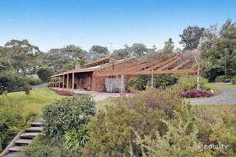 210 Menzies Rd, Kangaroo Ground, VIC 3097