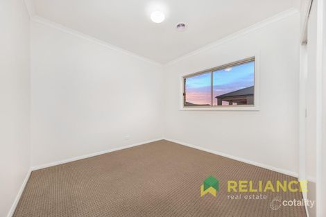 Property photo of 21 Gillespie Drive Weir Views VIC 3338