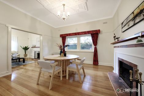 Property photo of 1 Twisden Road Bentleigh VIC 3204