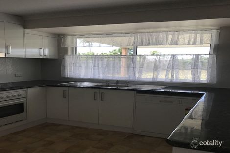 Property photo of 38 Caledonian Drive Beaconsfield QLD 4740