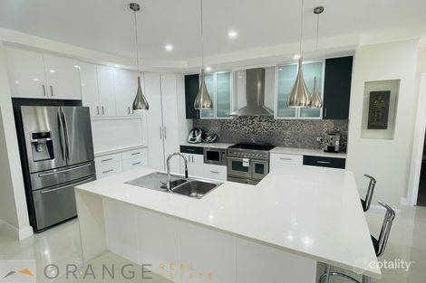 Property photo of 20 Botanic Way Orange NSW 2800