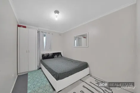Property photo of 4 Ascot Street Laverton VIC 3028