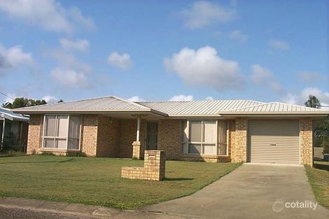 11 Stuart Ct, Granville, QLD 4650