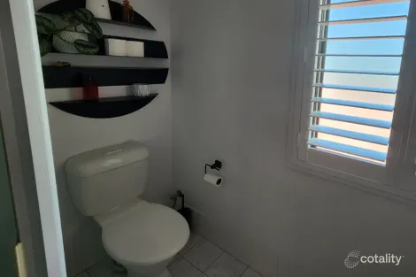 Property photo of 6/43 Berrima Street Wynnum QLD 4178