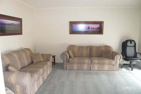 Property photo of 2 Rahley Court Horsham VIC 3400