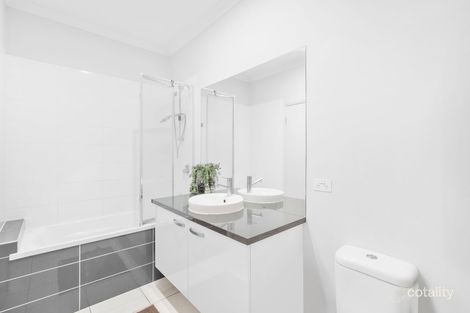Property photo of 9 Copal Drive Logan Reserve QLD 4133