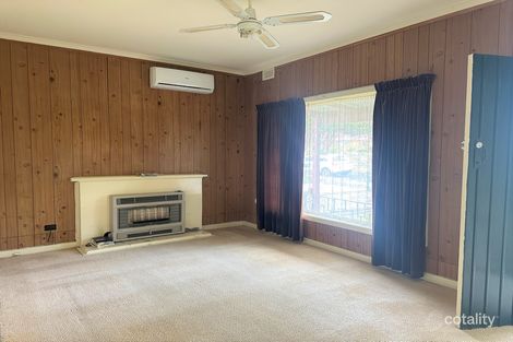 Property photo of 61 Fowler Street Moe VIC 3825