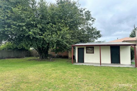 Property photo of 61 Fowler Street Moe VIC 3825